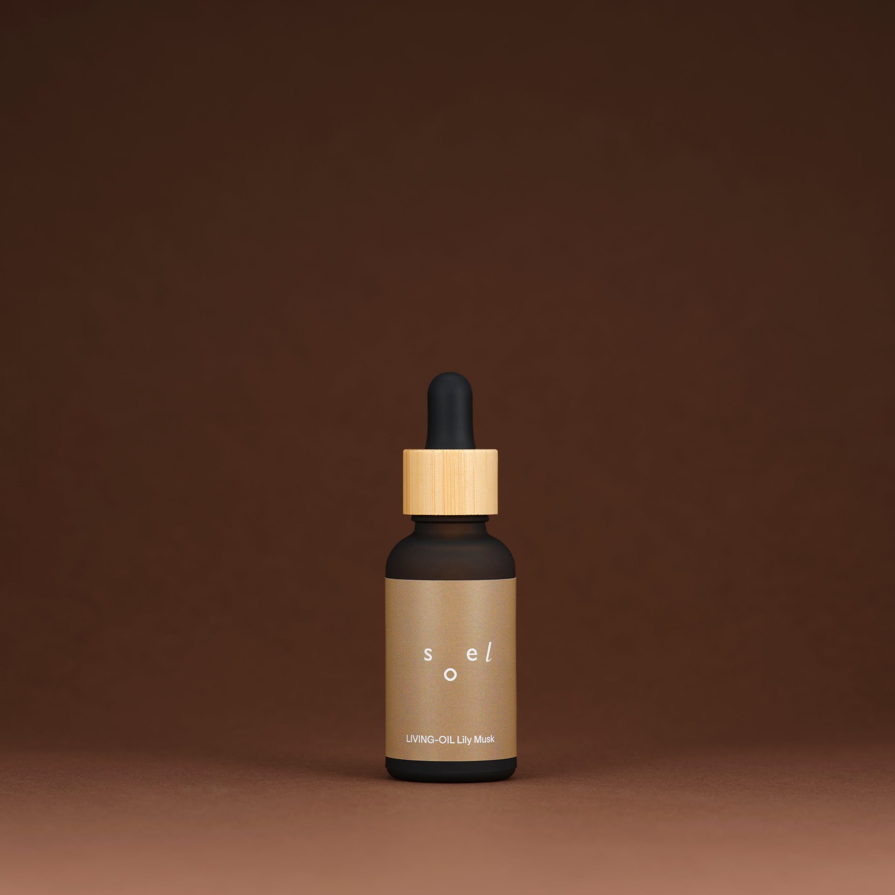 限定 LIVING-OIL 【 Lily Musk 】30mL