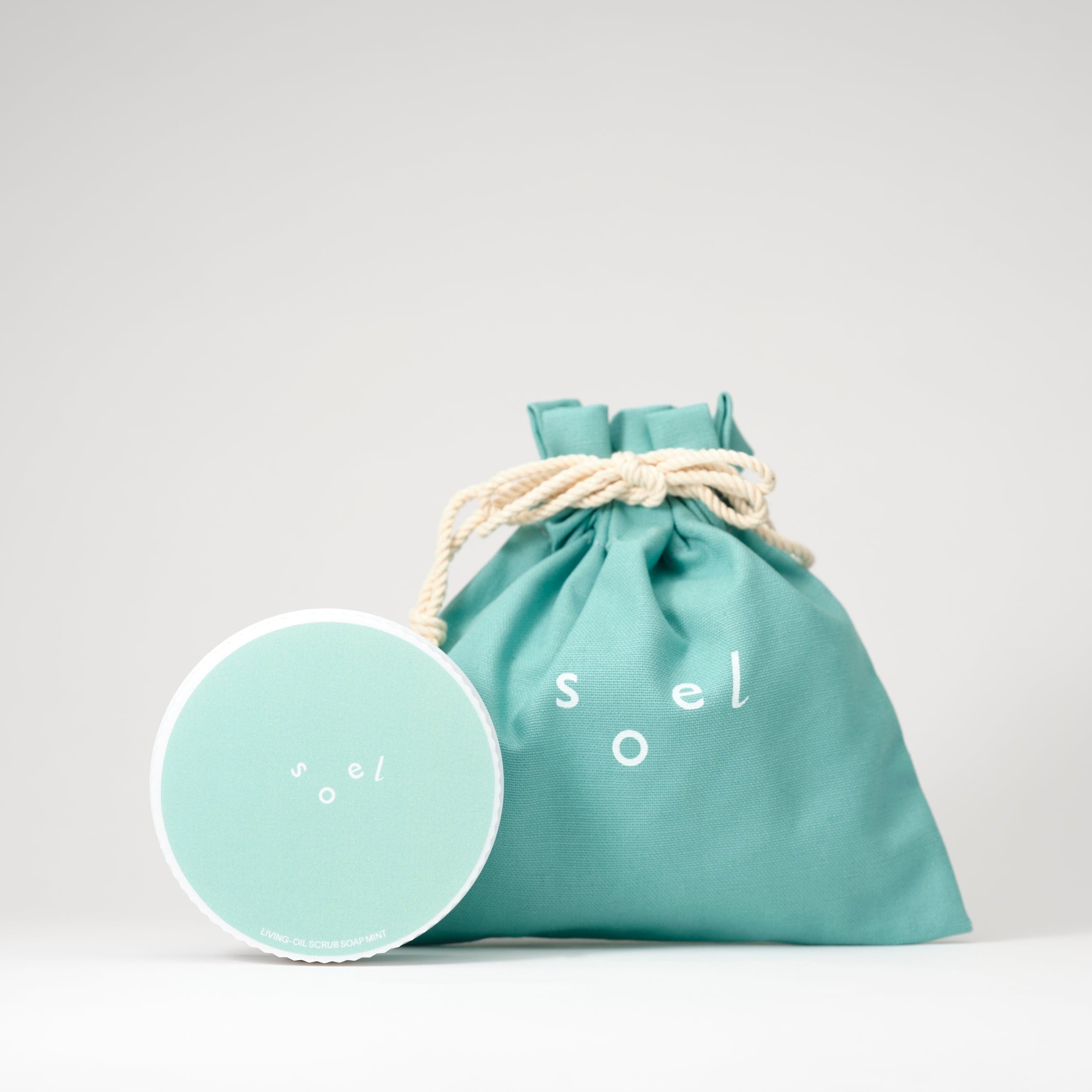 限定 LIVING-OIL SCRUB SOAP 【 MINT 】100mL
