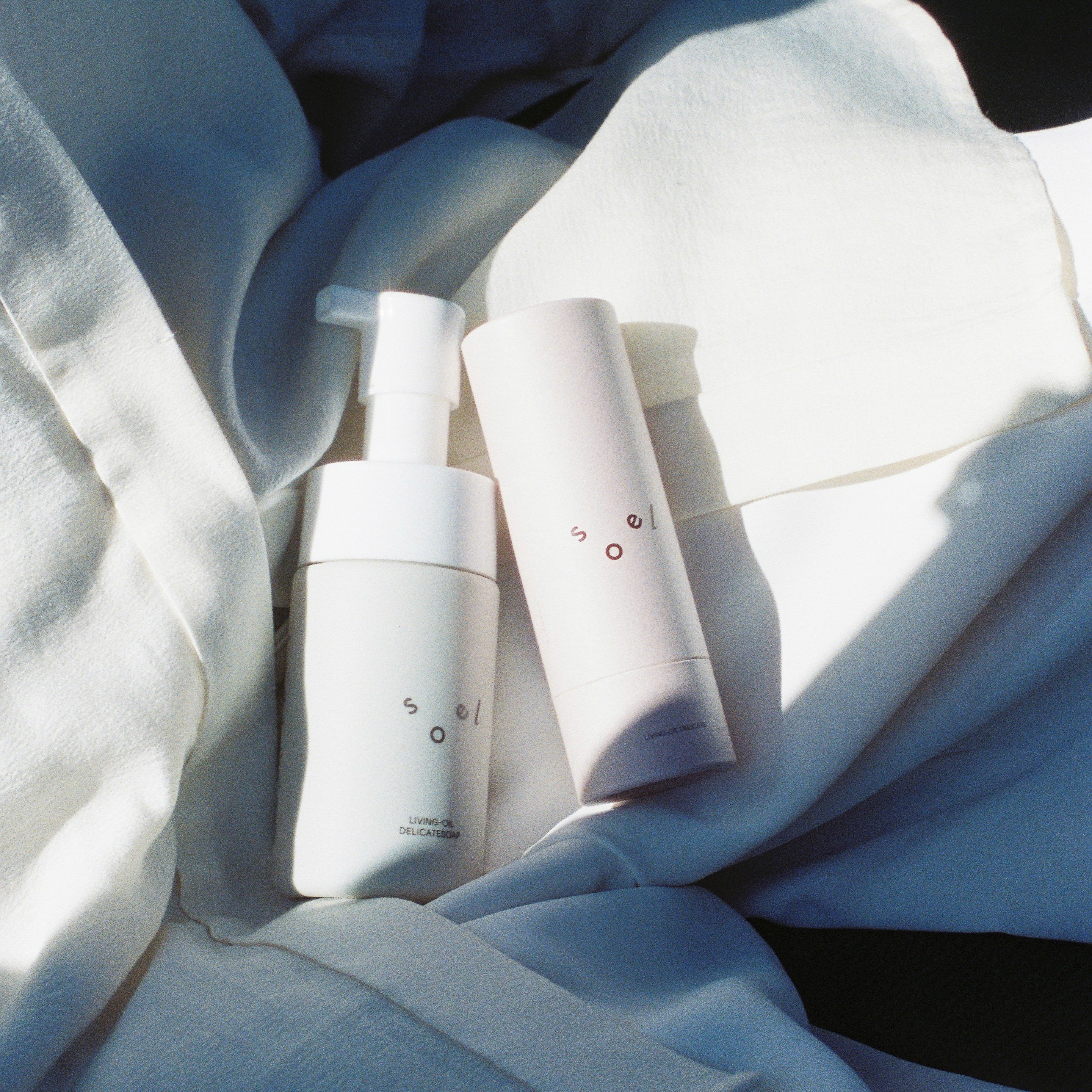 LIVING-OIL DELICATE フェムケアセット