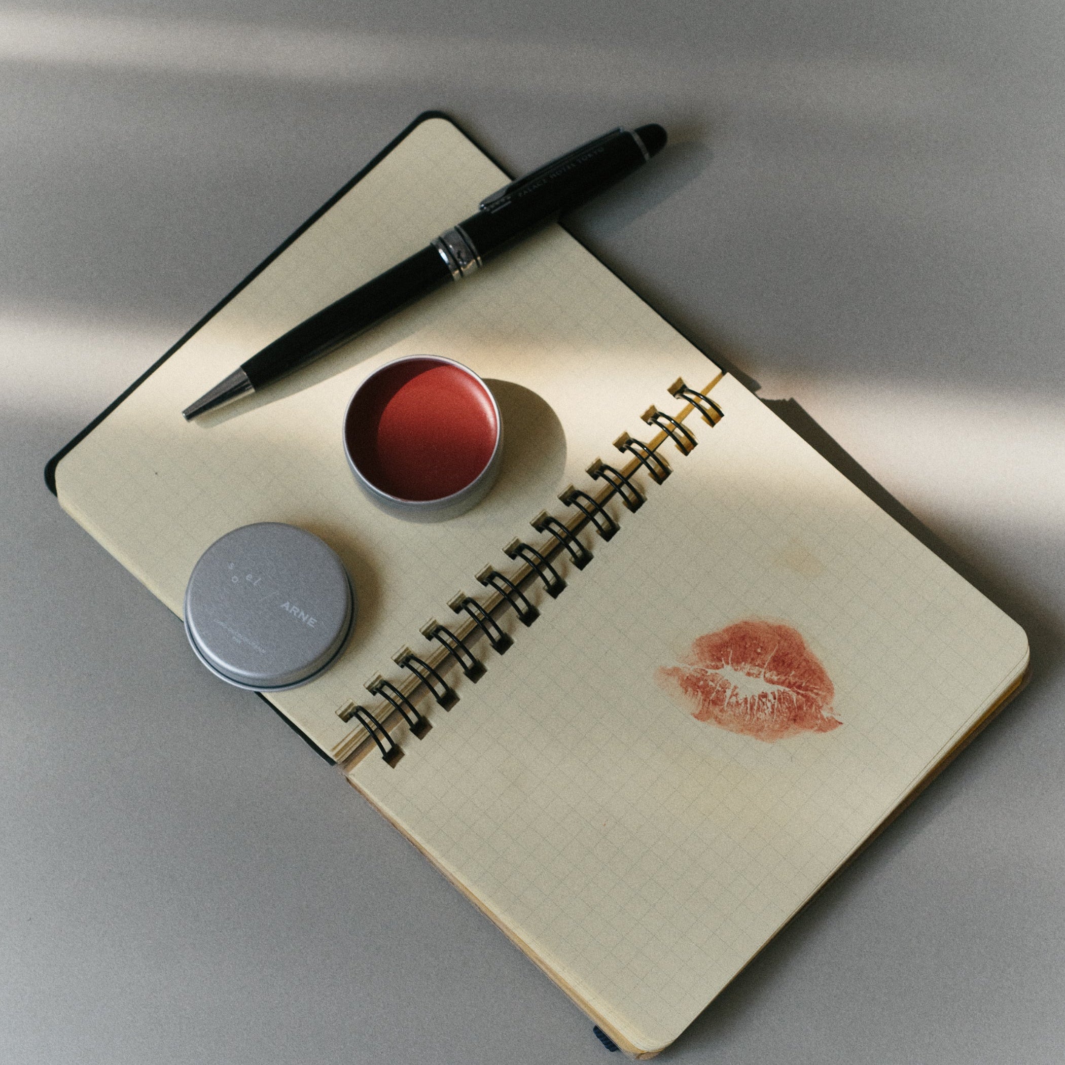 コラボ限定 ARNE × soel カラーリップバーム PINK 10g