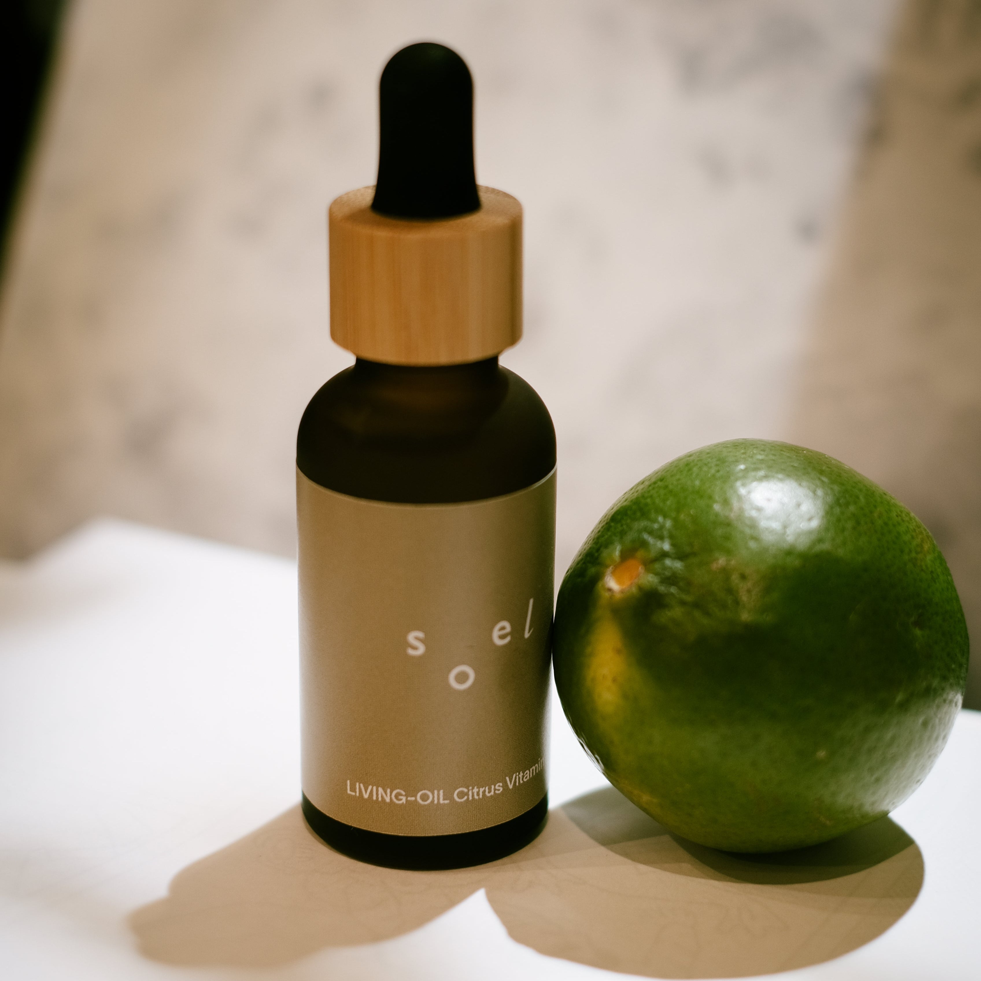 限定 LIVING-OIL Fresh Citrus
