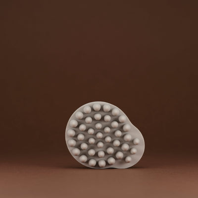 LIVING-OIL 頭皮用マッサージブラシ