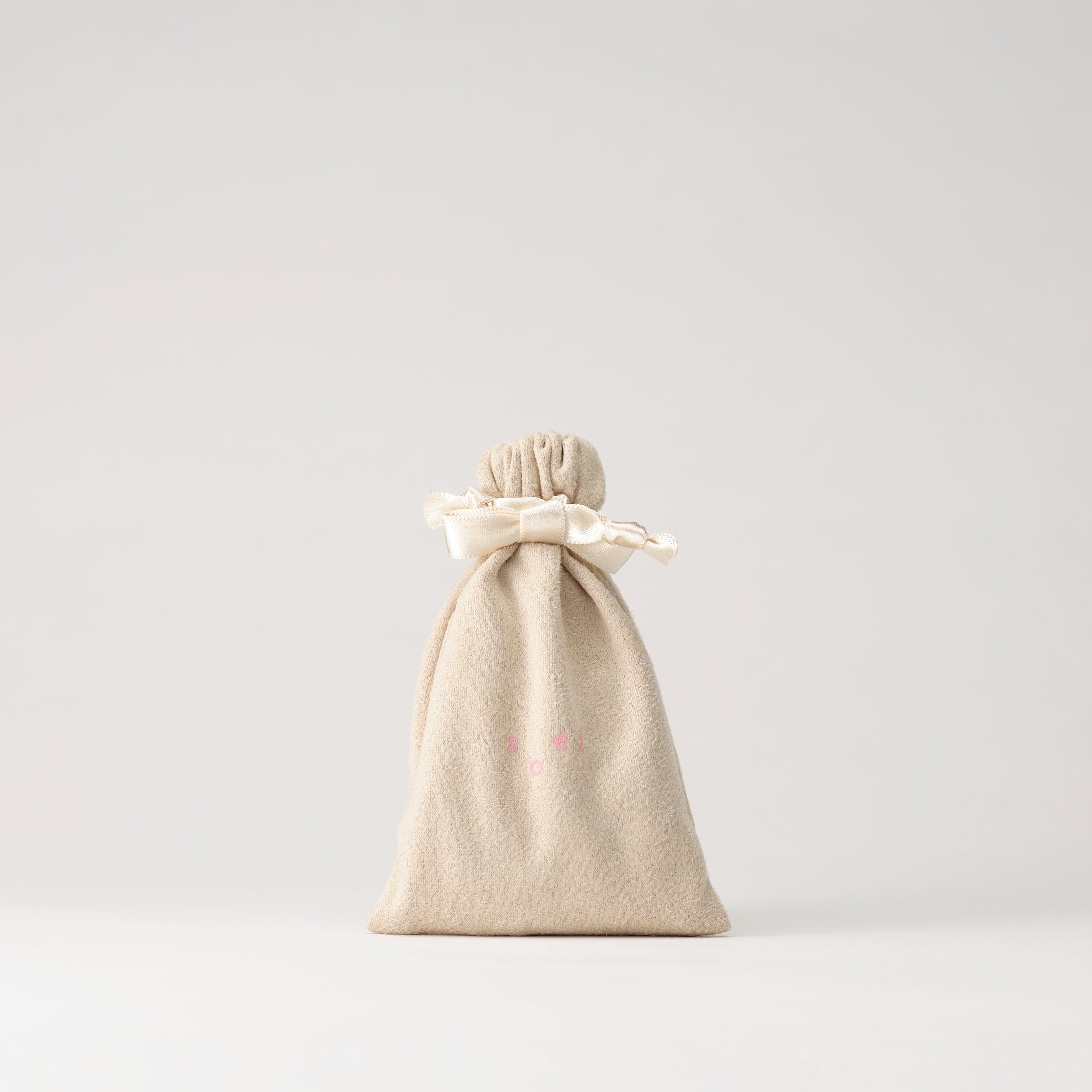 限定 LIVING-OIL Sakura Aurel 30mL