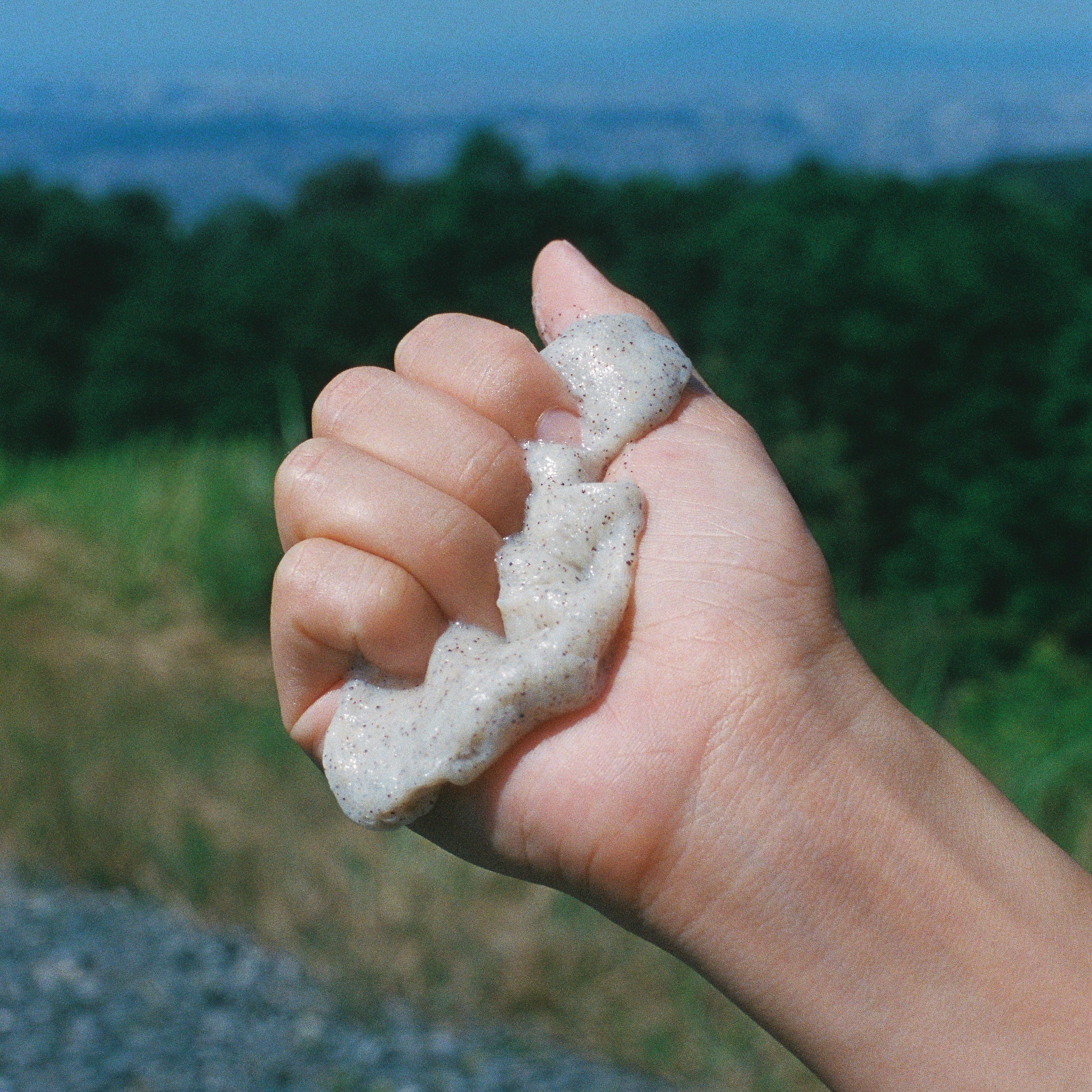 限定 LIVING-OIL SCRUB SOAP 【 MINT 】100mL