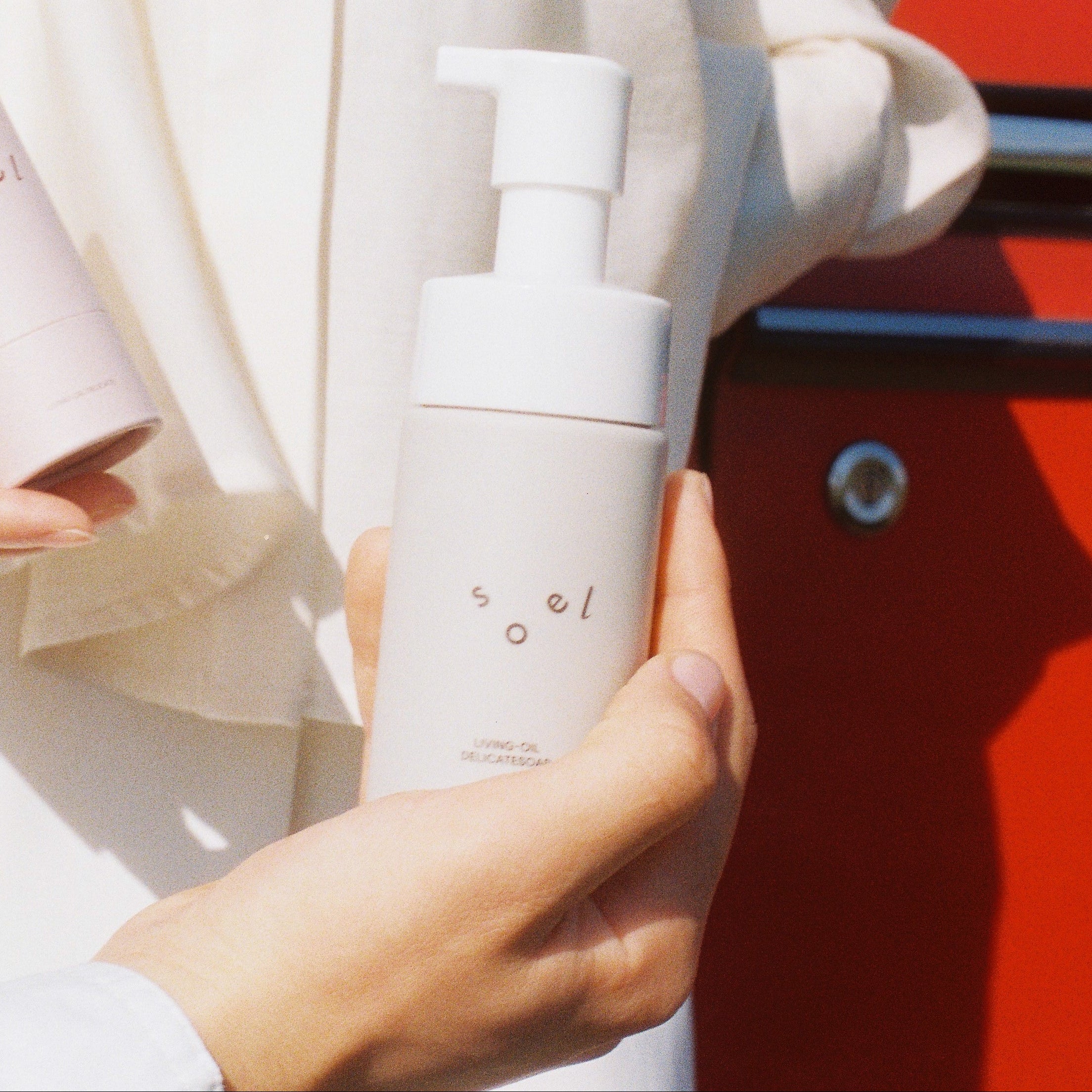 LIVING-OIL デリケートソープ 100mL