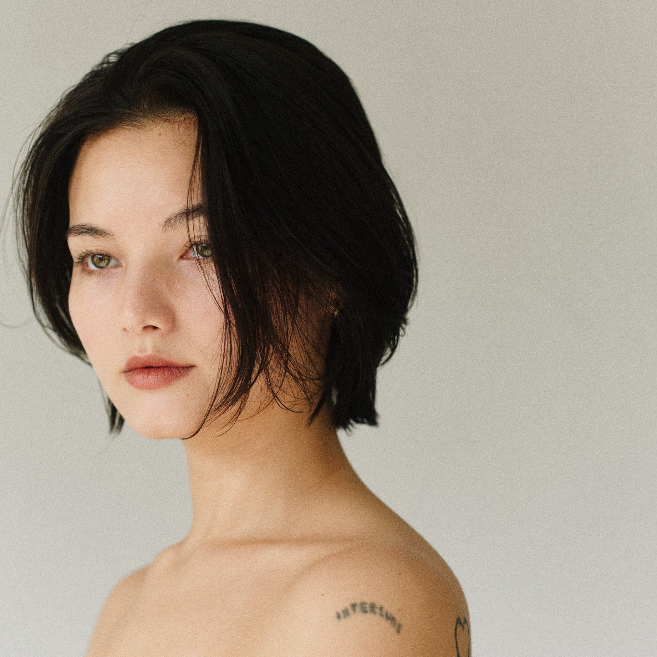 LIVING-OIL ヘアバーム White Sandalwood 35g